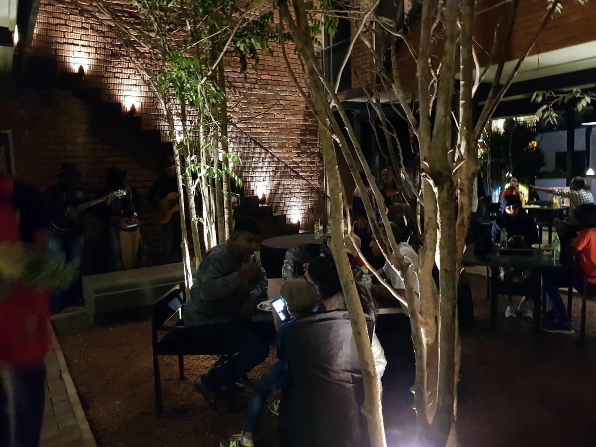 ホテル Bbq Hub エッラ エクステリア 写真